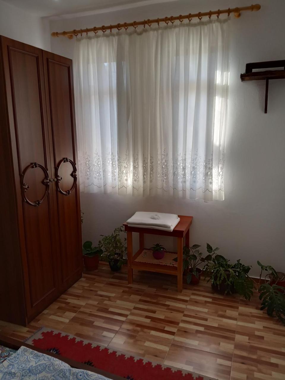 Guest House Baba Lluka Berat Luaran gambar