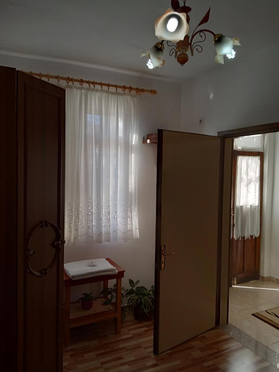 Guest House Baba Lluka Berat Luaran gambar